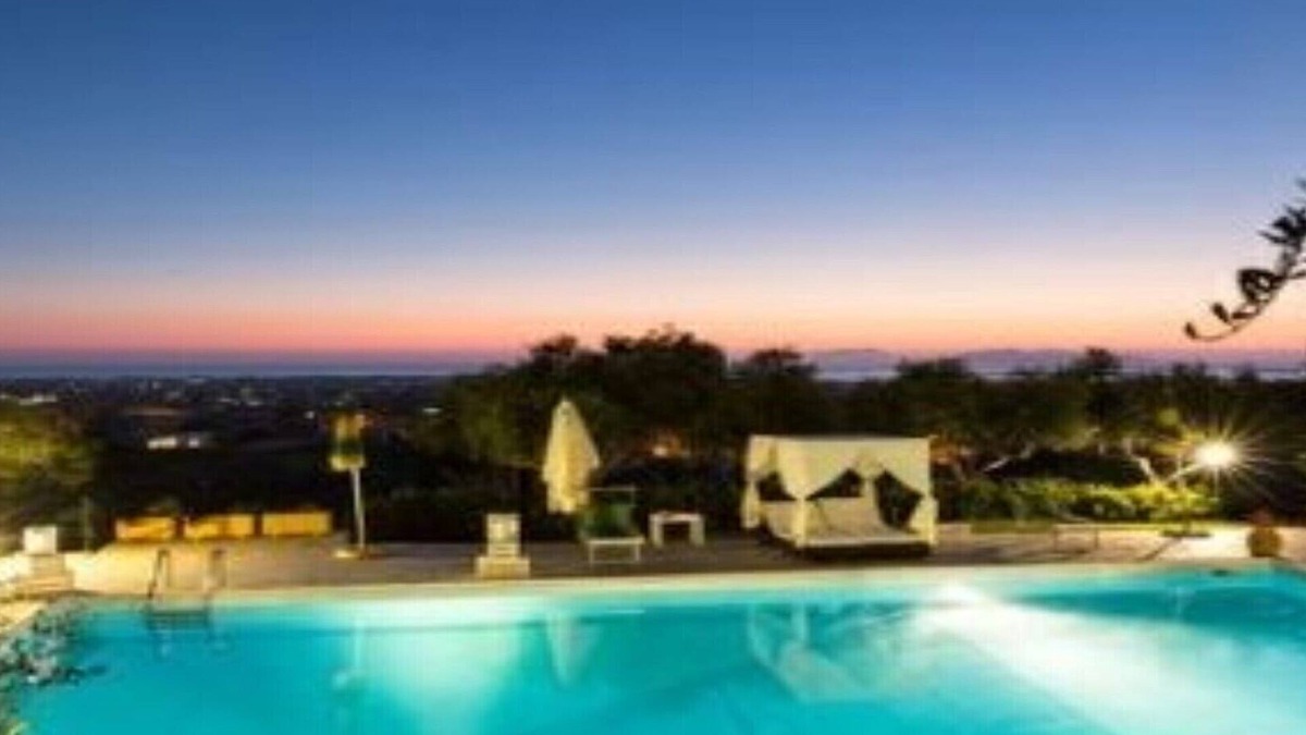 Marsala Villa | Multi-room apartment x 10 people in resort