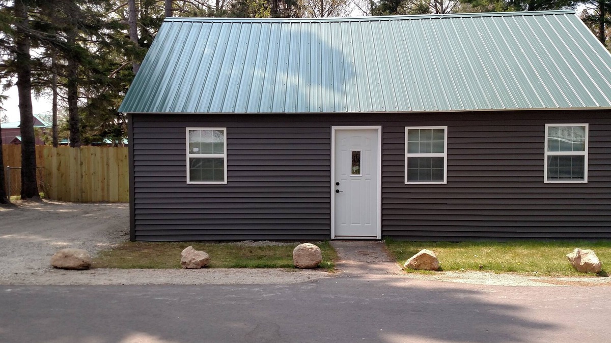 Christmas Cabin | Munising Area - Walking Distance to Lake Superior - Located in Christmas