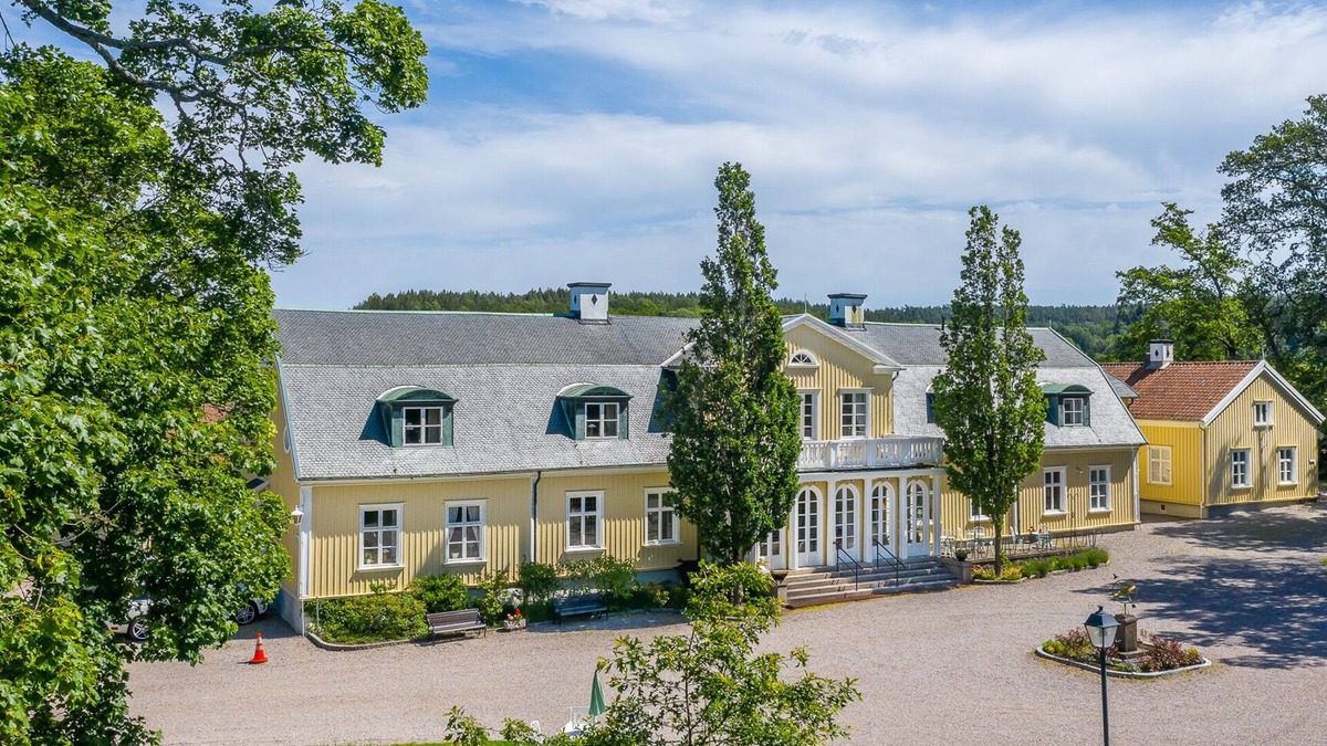 Munkedal Hotel | Munkedals Herrgård
