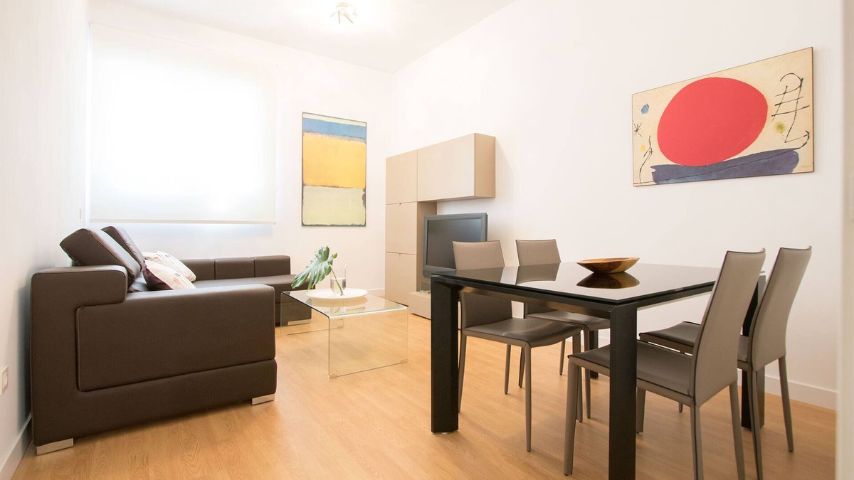 San Gil Apartment | Murallas Apartment with gargae 4 pax