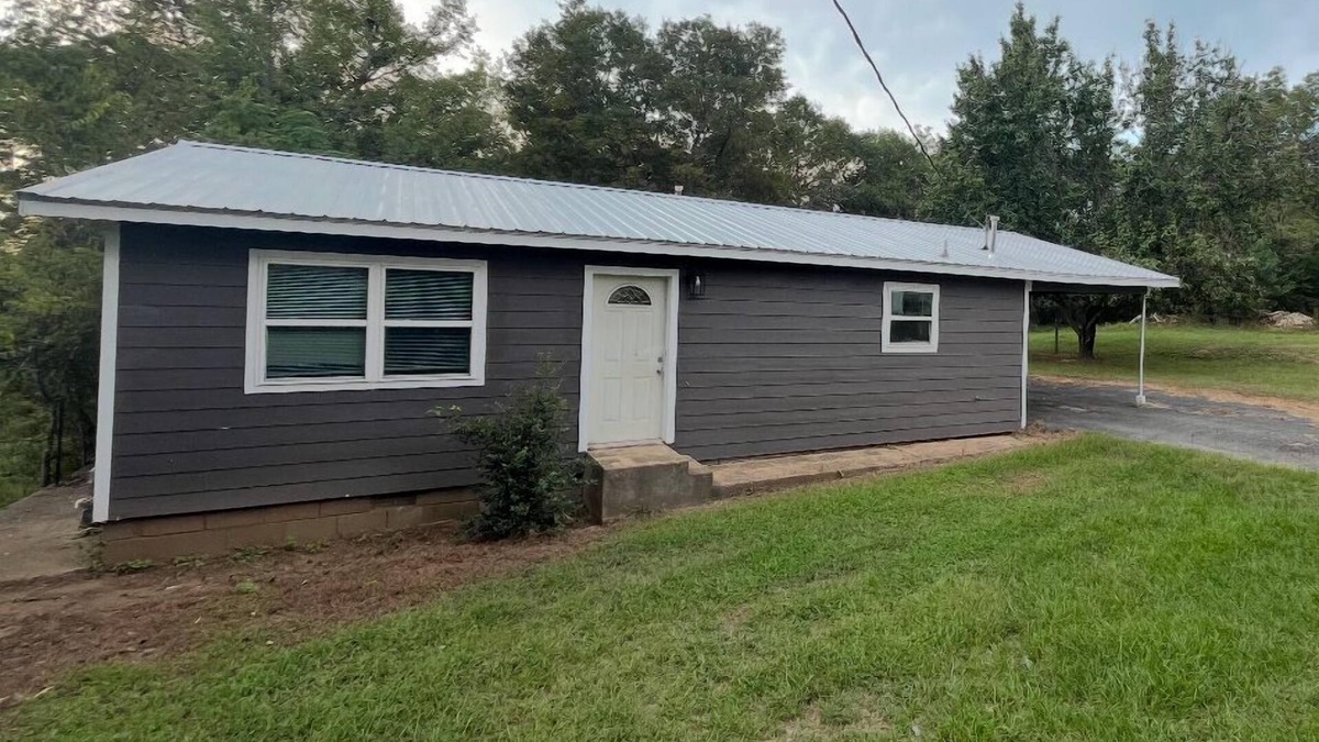 Murfreesboro House | Murfreeboro AR !Enchanting 2-bedroom house with Heat and AC in Murfreesboro