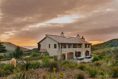 Muriwai Villa | Muriwai Estate