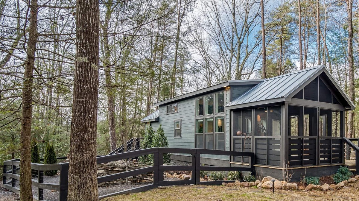Monteagle Cabin | Muse at Monteagle at The Retreat at Deer Lick Falls