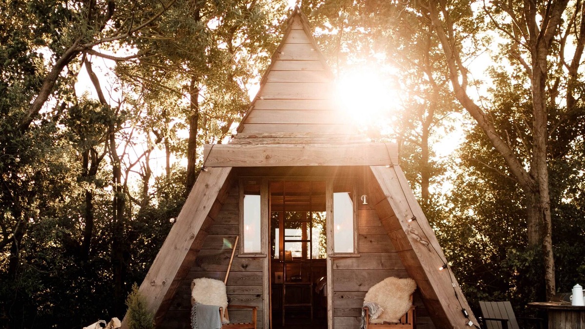 Lancaster House | Mushroom Hut at Patty's Barn