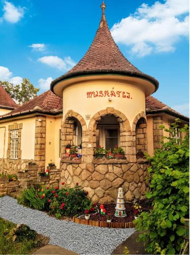 Paradfurdo Bed & Breakfast | Muskátli Üdülőház