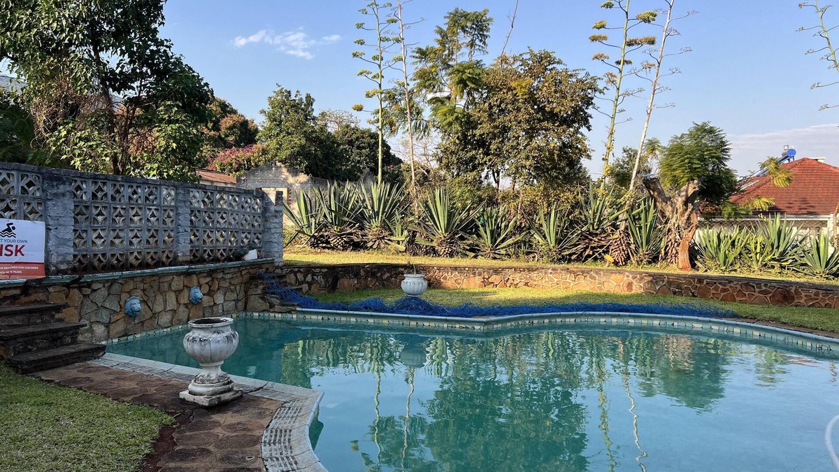 Mutare Apartment | Mutare Manor : The Upstairs - 2307