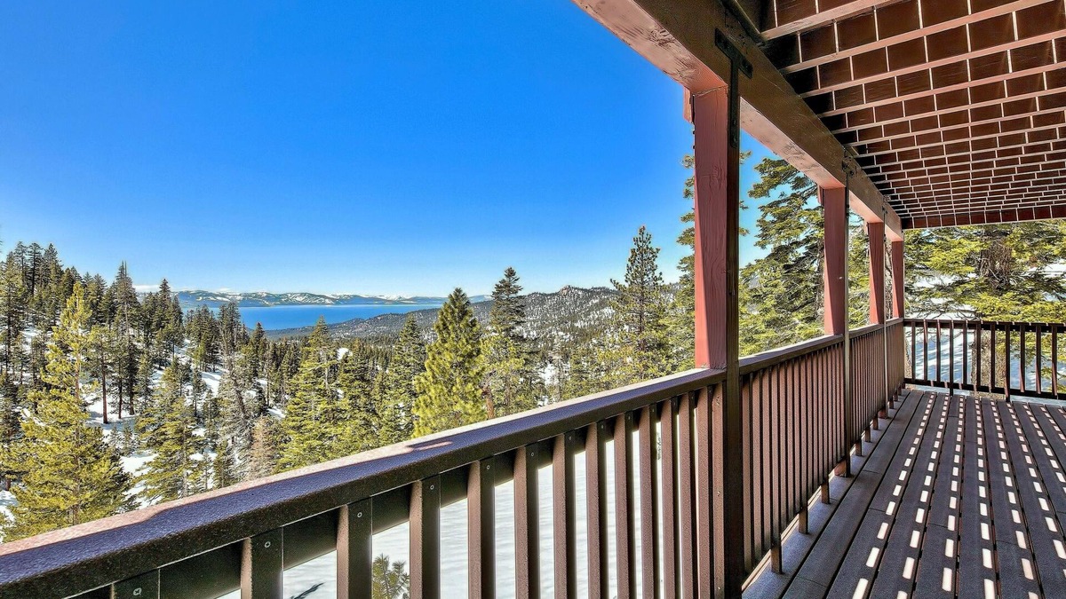 Tahoe Village Condo | Mv71 Heavenly remodel condo pool hot tub