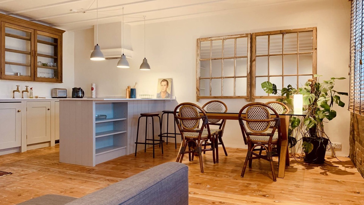 Haggerston Apartment | My Chic Hoxton Mews Home zone1