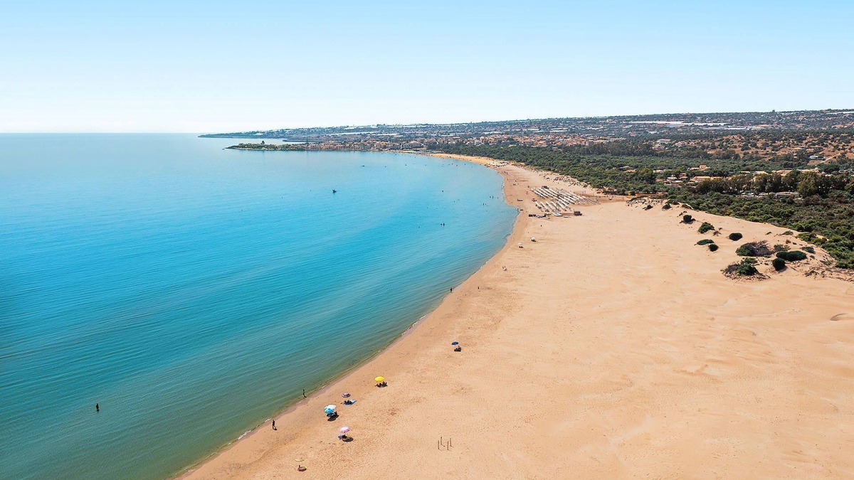 Scicli Villa | My Rental Homes - Casa Gentile with sea view, terrace and air conditioning.