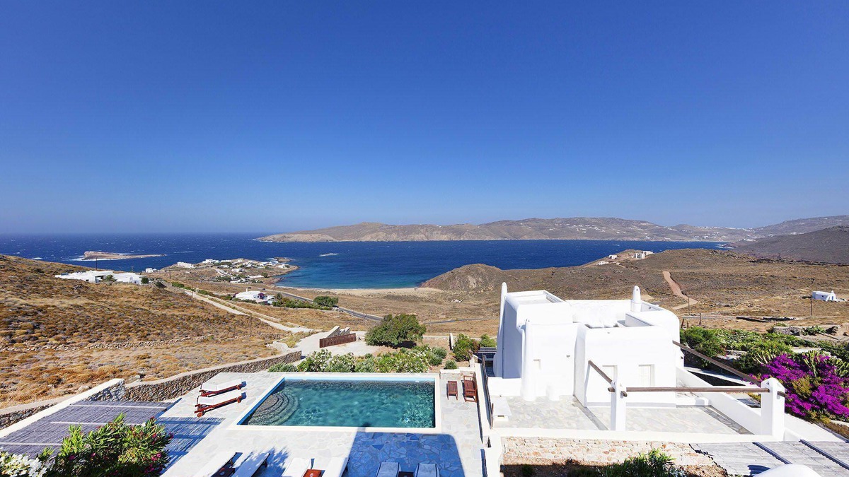 Mykonos Villa | My Rental Homes - Villa Tychi with pool with its own pool bar and big parking space