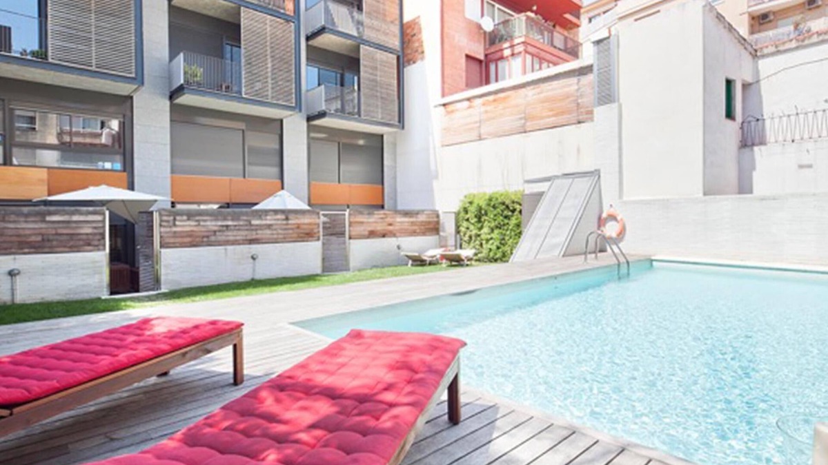 El Putget i Farro Apartment | My Space Barcelona 2 duplex for 16 people with terrace and pool in the center