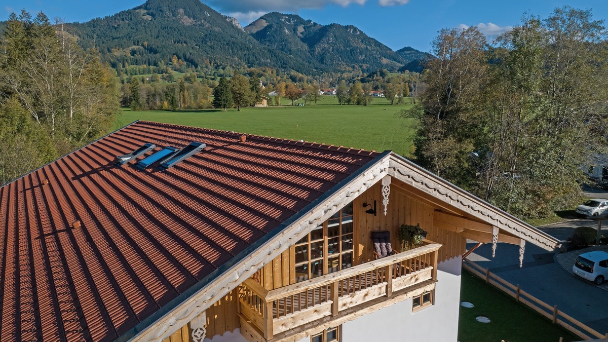 Fischbachau Apartment | MY STAY: Relax in a country house style between lake and mountains for families