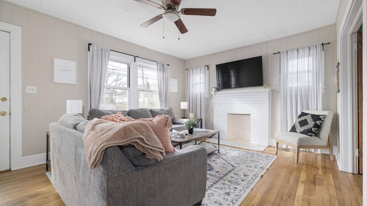 Lynn Garden House | 'My Tennessee Mountain Home' in Kingsport
