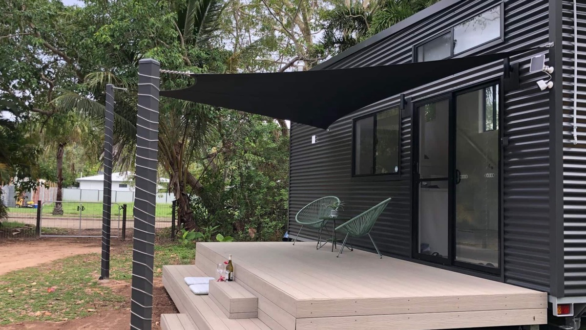 Nelly Bay Cabin | My Tiny Island House Magnetic Island Beach Escape