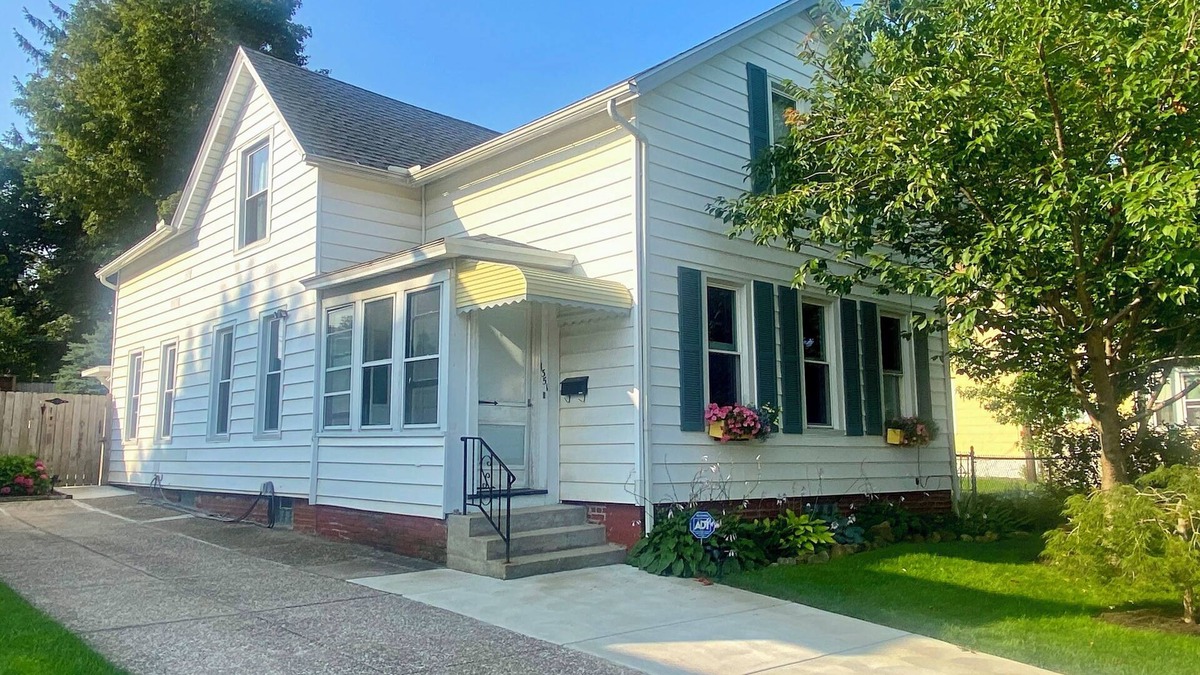 Erie House | My Urban Oasis