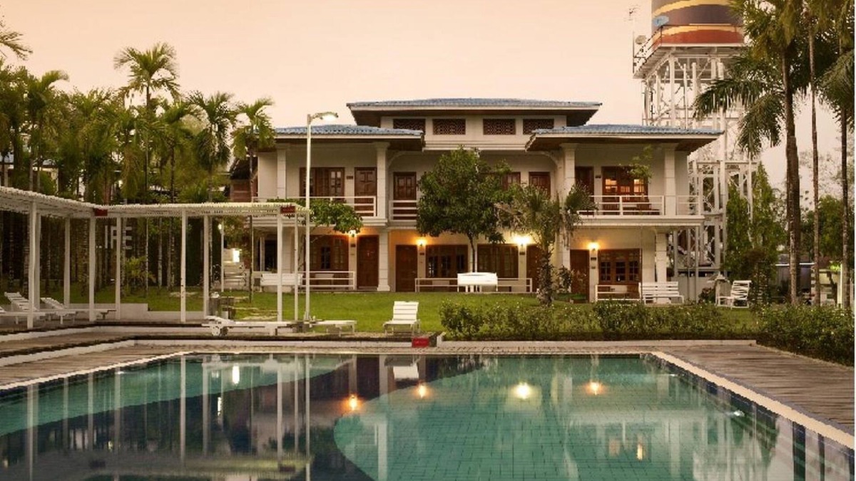Mayangone Hotel | Myanmar Life Hotel