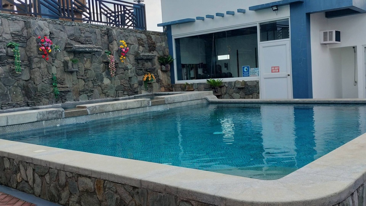 Lemery Resort | MyFantasyResort.com Room A - Occupancy 2-3 Guests