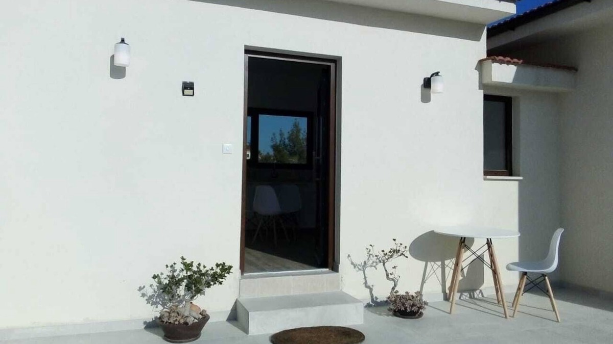 Zanakia House | MyHome in Souni -Zanakia