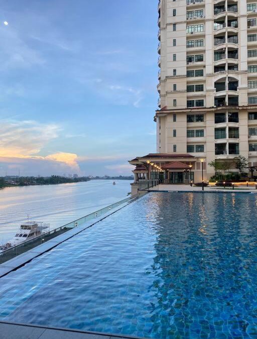 Kuching Apartment | MyHome @ Riverine Resort Kuching