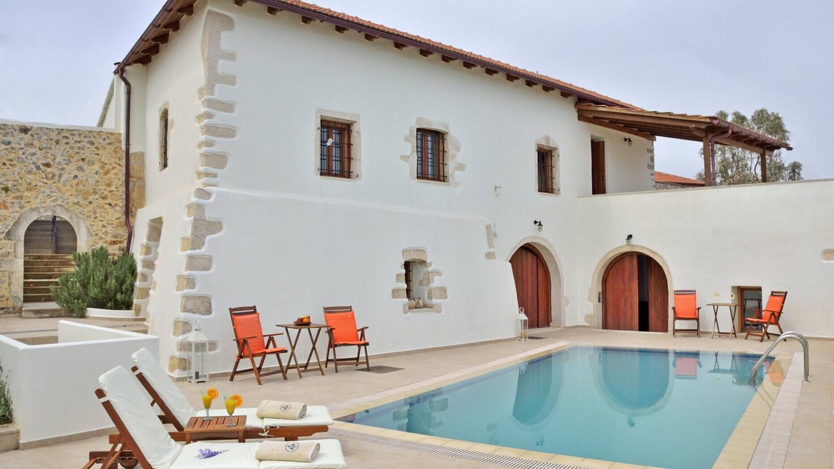 Kefalas Villa | Mylo villa,Pool,Next to All Amenities,Kefalas