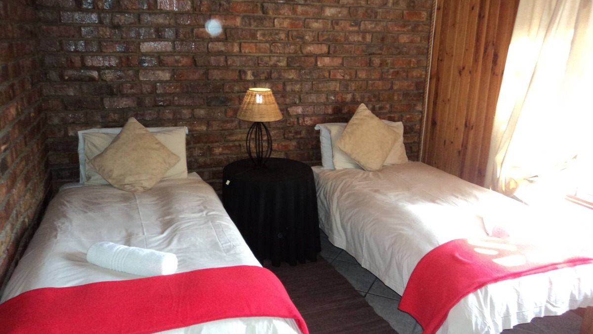 Myoli Beach Ski Chalet | MYOLI BEACH LODGE - A PIECE OF HEAVEN