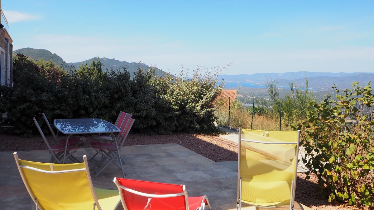 Foce Apartment | MYRTE sea and mountain view, garden level