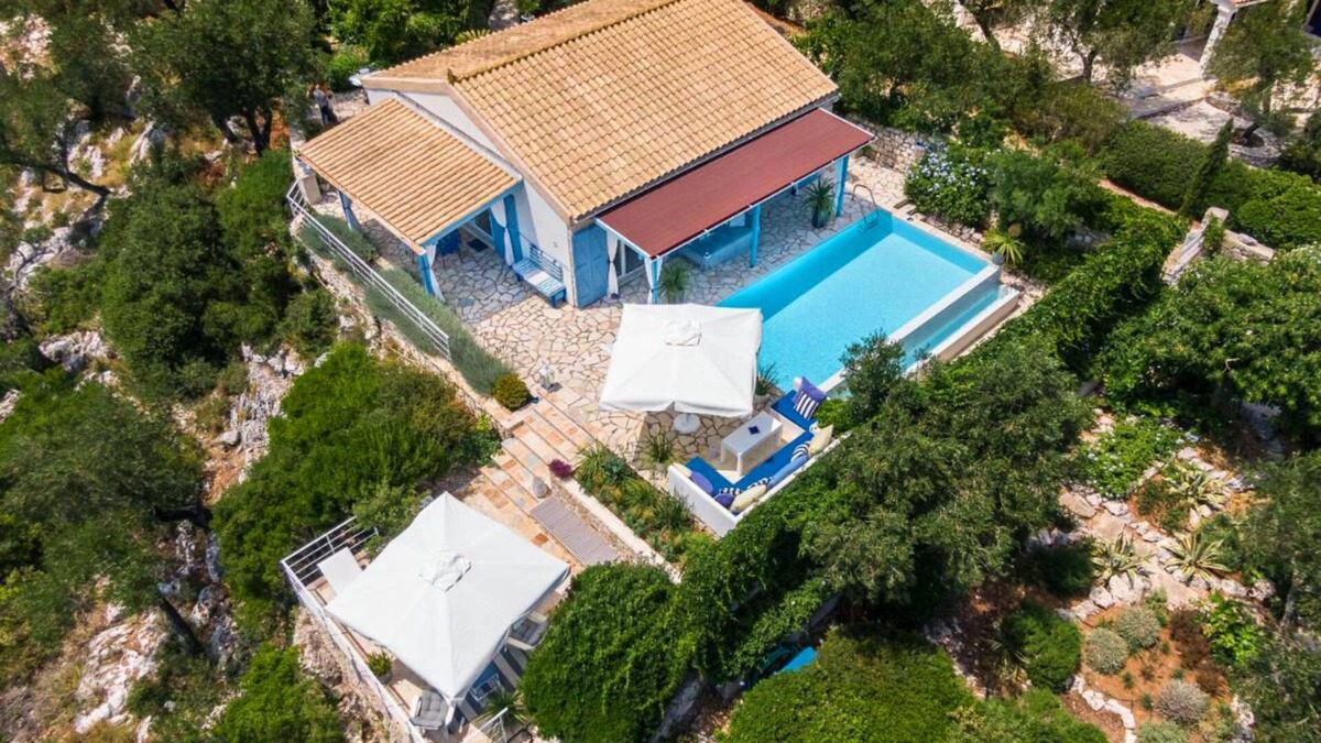 Vlachopoulatika Villa | Myrtle Cottage - Two Bedroom Villa, Sleeps 4