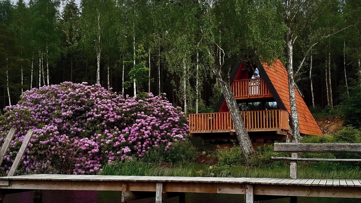 Perstorp Cabin | Mysig och Rofylld Stuga vid sjö