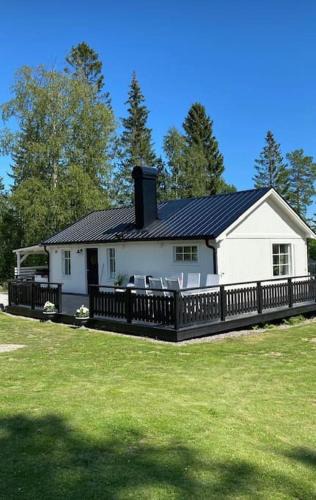 Alno Villa | Mysigt hus nära hav och skog på härliga Alnö