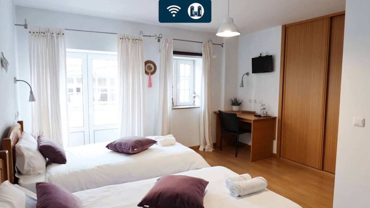 Montalegre e Padroso House | MyStay - Casa Miná | Twin Balcony