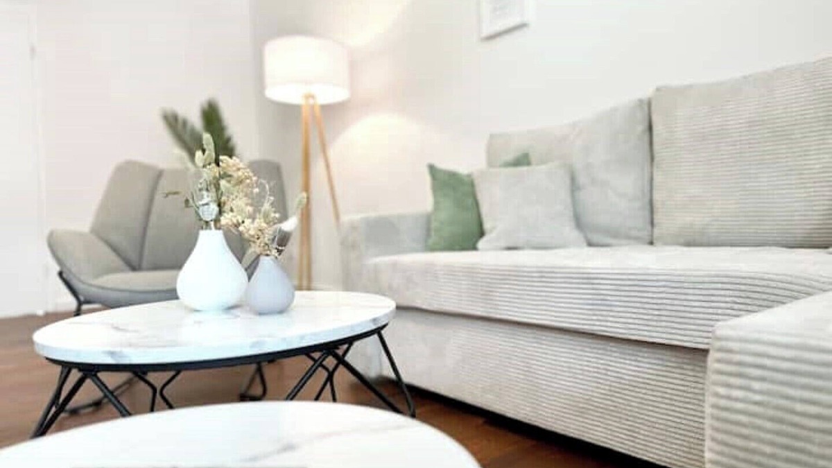 Heidelberg Apartment | Mystay: Zentral I Design I Prime I Gäste WC