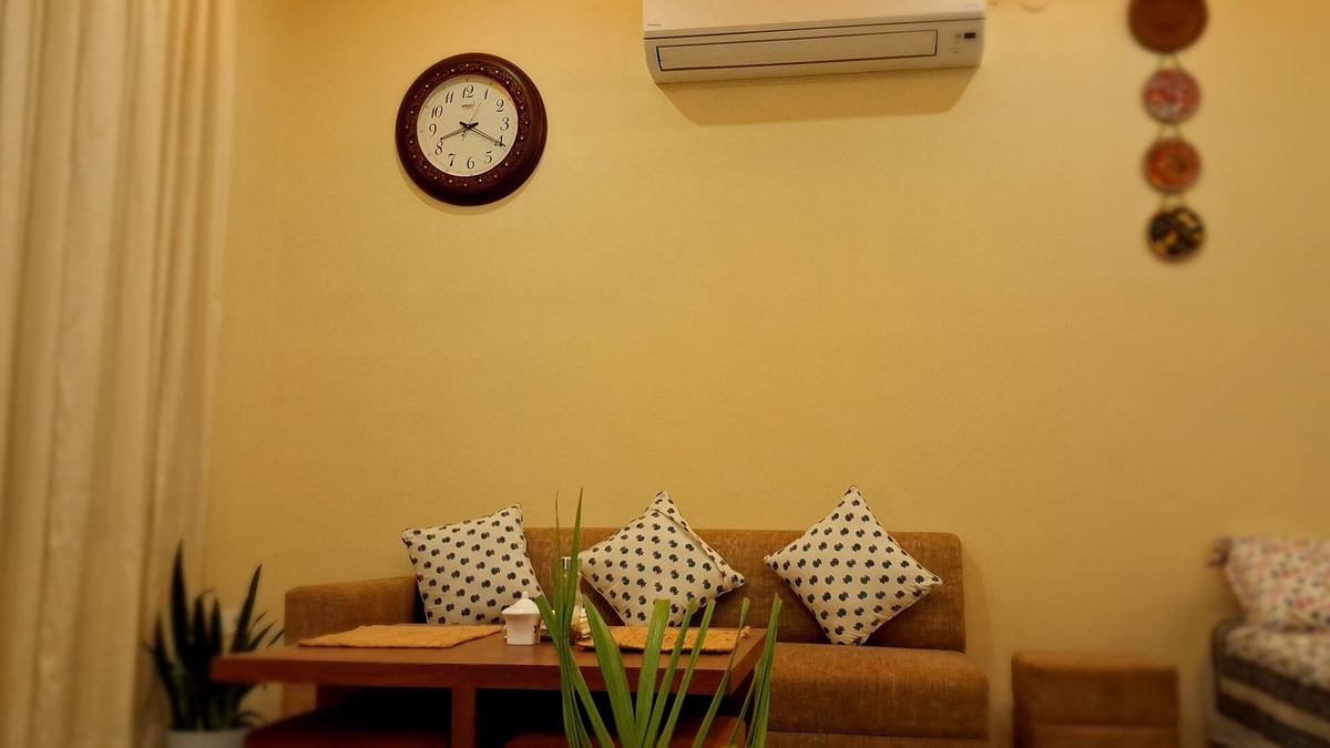 Vaishali Nagar Apartment | myStaycation