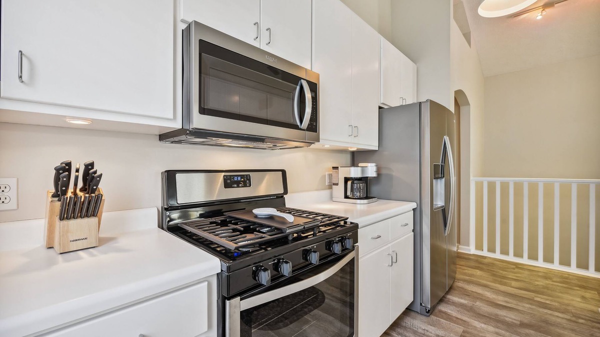 Marlin Cove House | Mystic Marlin by Book That Condo
