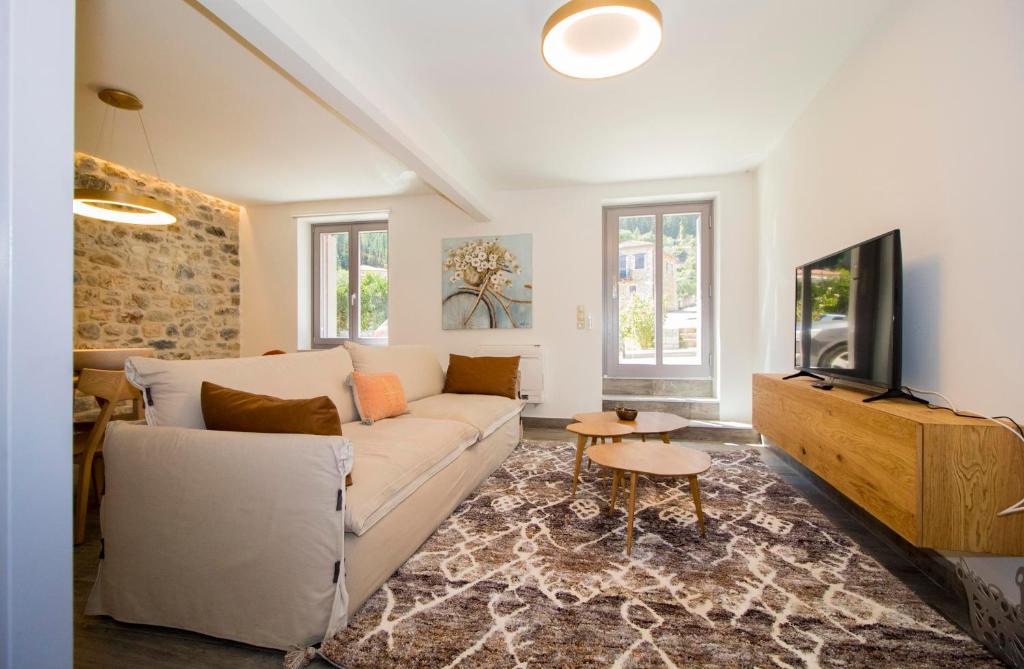 Mystras House | Mystras Residence Ground Floor