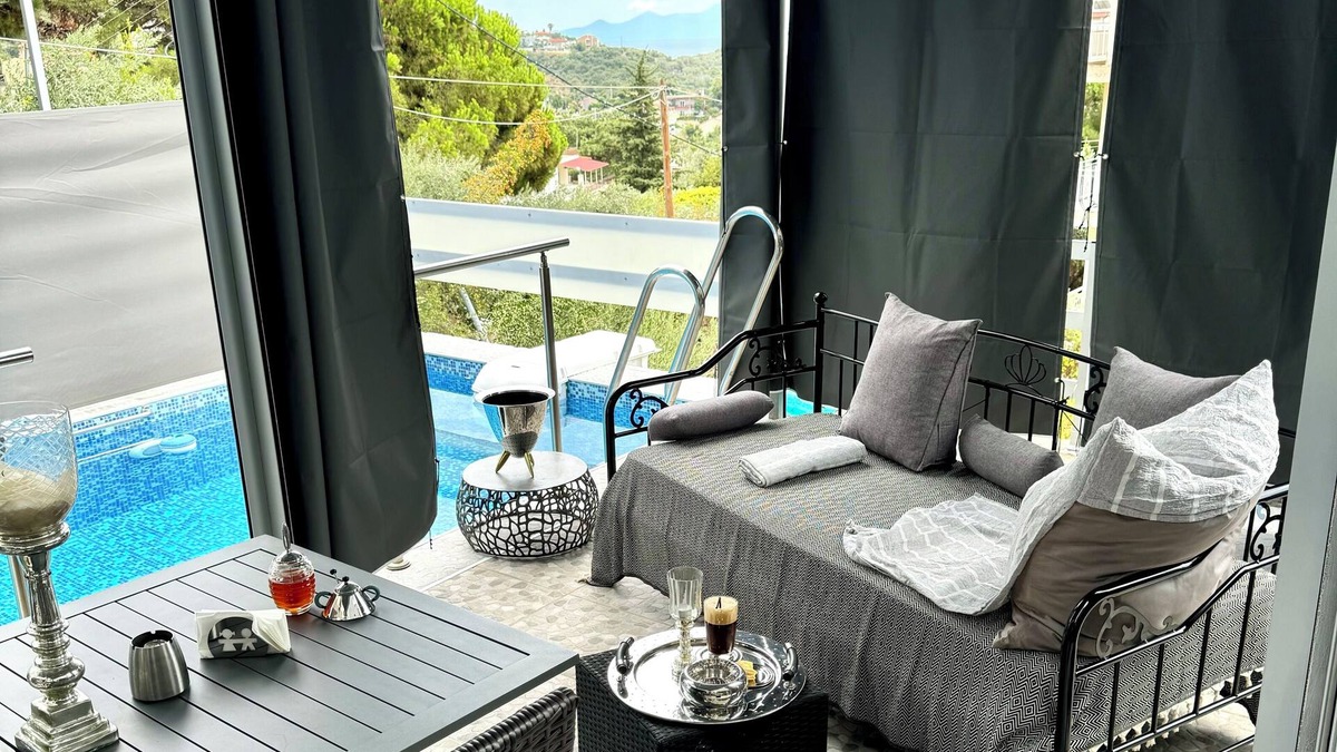 Palaio Tsifliki House | Mythos Villa Palio Ferienhaus mit Meerblick Saisonaler Außenpool Strand 250m