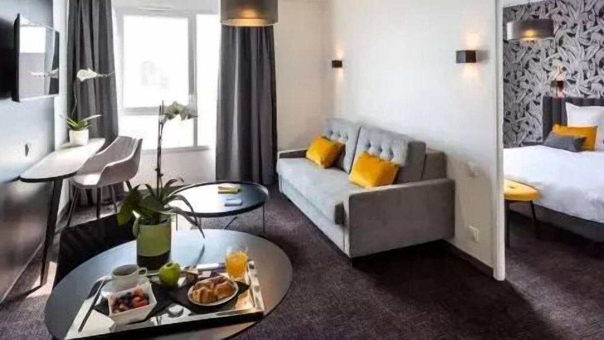 Velizy-Villacoublay Apartment | Néméa Aparthotel Résidence Vélizy Europe* - 2 room apartment for 2/4 people