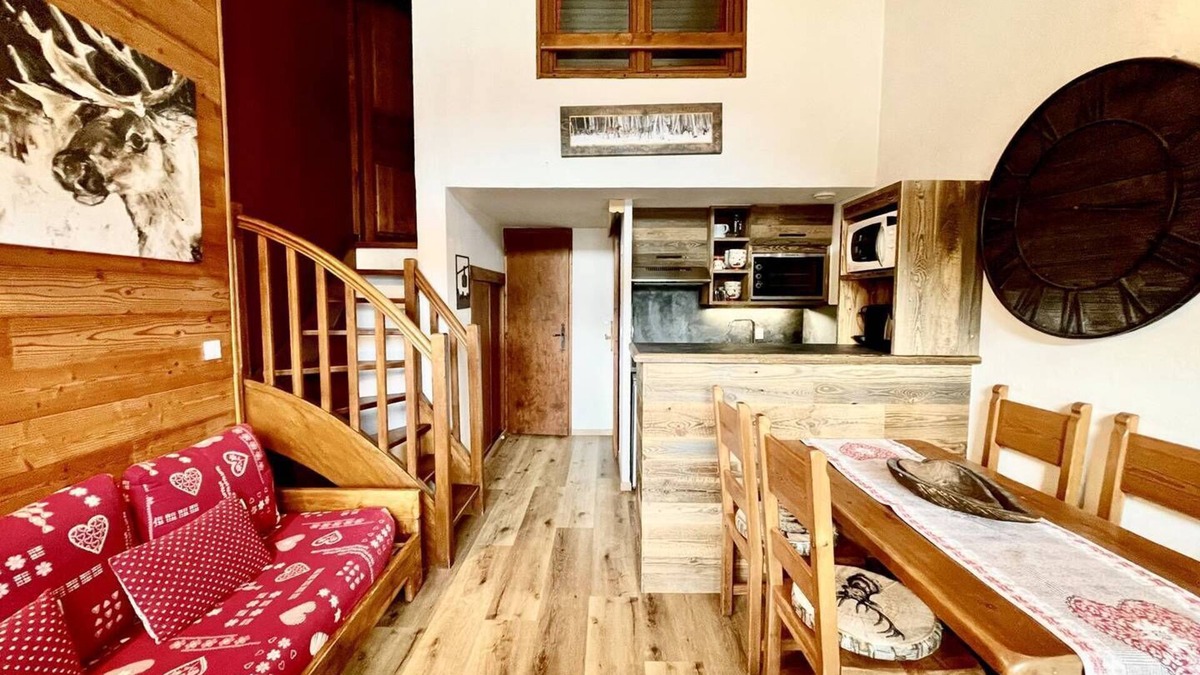 Champagny-en-Vanoise Apartment | N°31 : mezzanine studio 4 pers. SUD Piscine sauna hammam