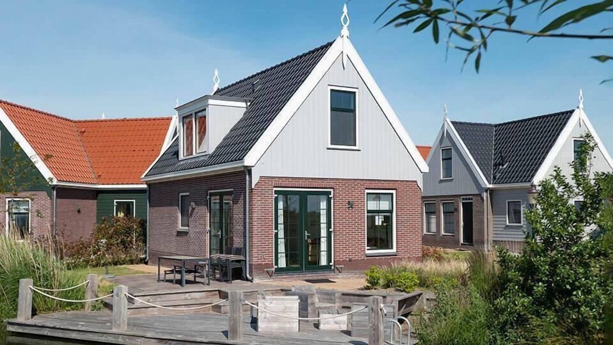 Uitdam House | n/a