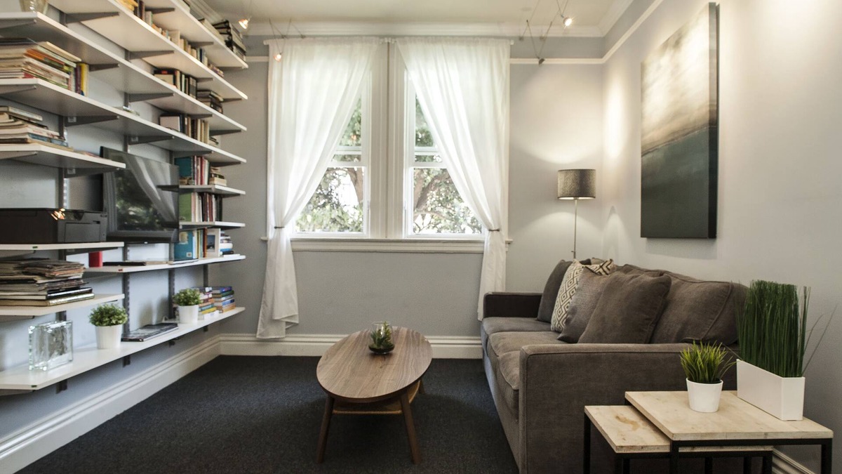 Telegraph Hill Apartment | N Beach/Tel Hill 1-Bed, Office Ready