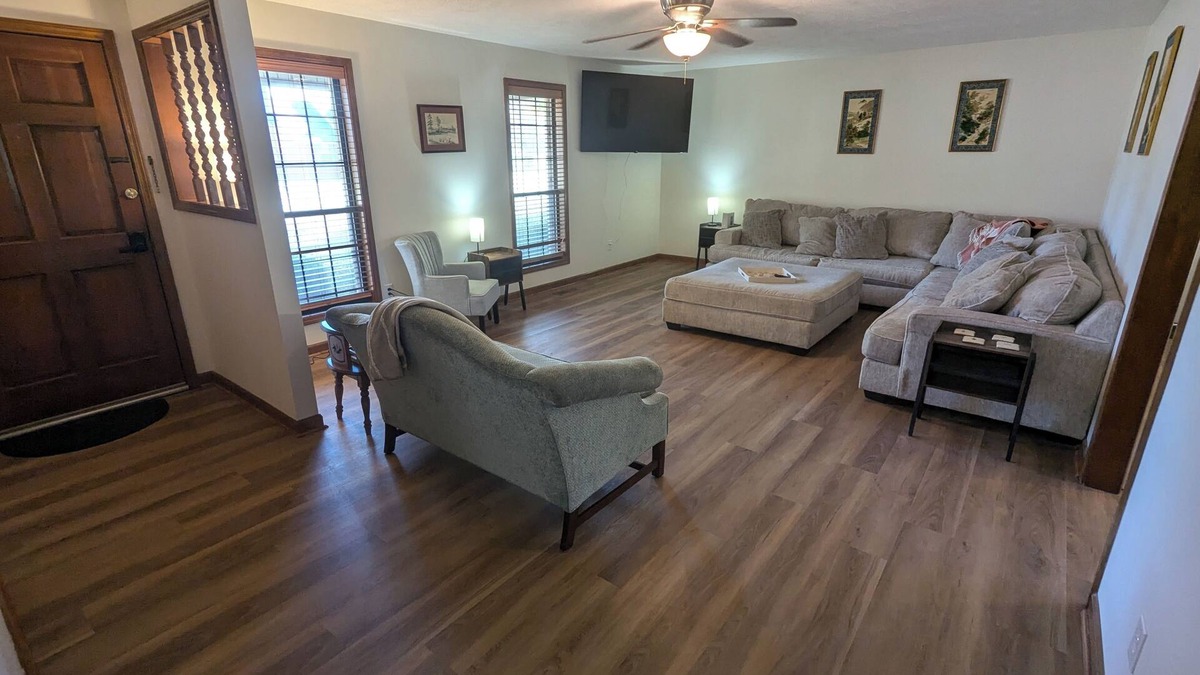 Jackson House | N. Jackson Getaway 3BR/2BA