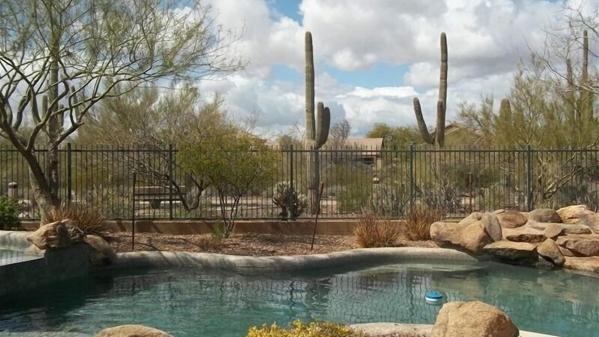 Anthem Country Club House | N PHX- Anthem-Great pool and view master planned neighborhood, parks, trails