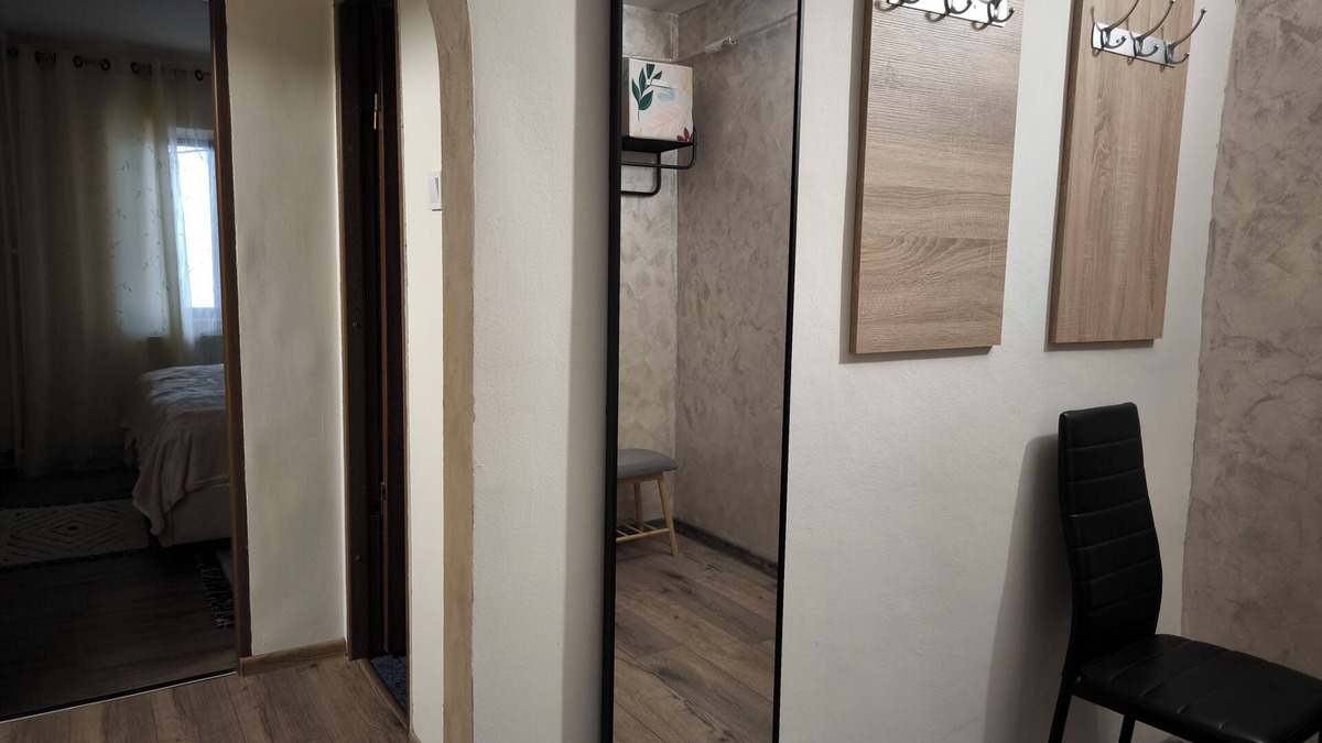 Iasi Apartment | N3 - XXL 3 bedrooms, 2 bathrooms kitchen, Internet/TV, bathtub, fully equipped