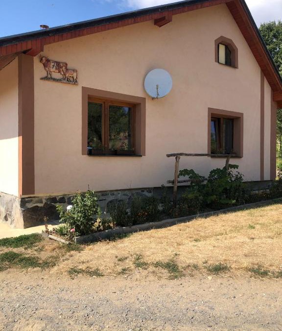 Cierny Potok Apartment | Na farme na Hodosi