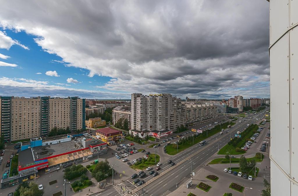 Ozero Dolgoe Apartment | Na Komendantskom 25 Apartment