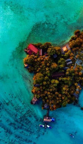Maratua Island Hotel | Nabucco Island Resort