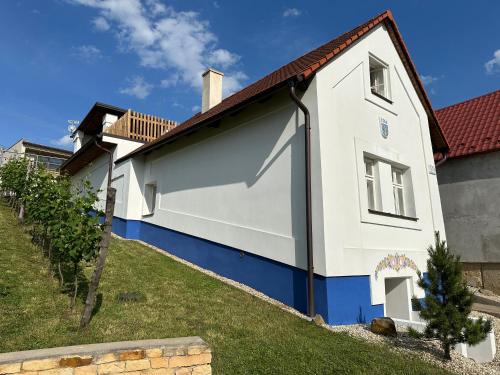 Tupesy House | Nad Slováckým sklípkem