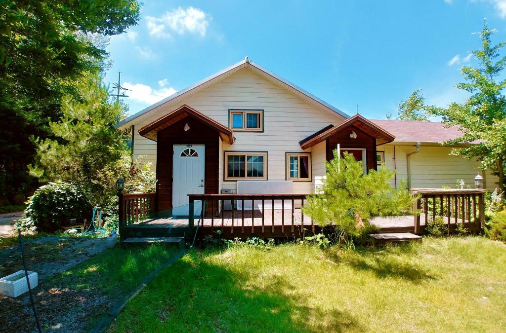 Bongpyeong Cabin | Nadeuri Pension