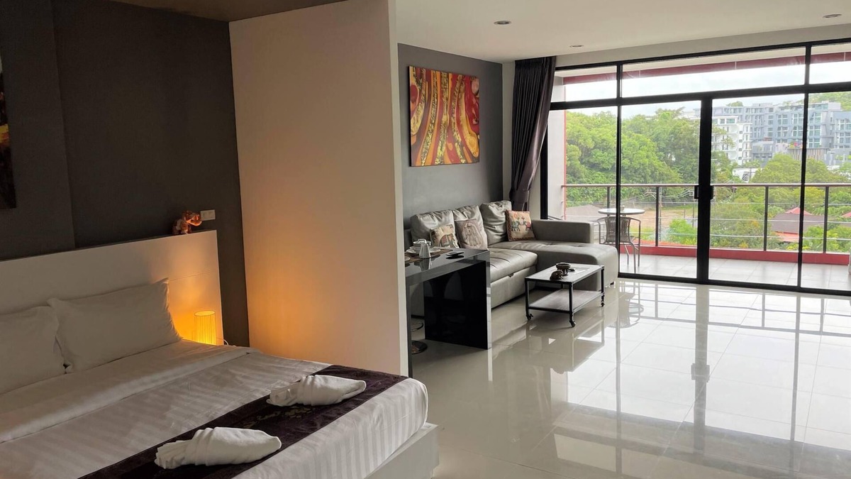 Nai Harn Apartment | Nai Harn spacious studio, great amenities!