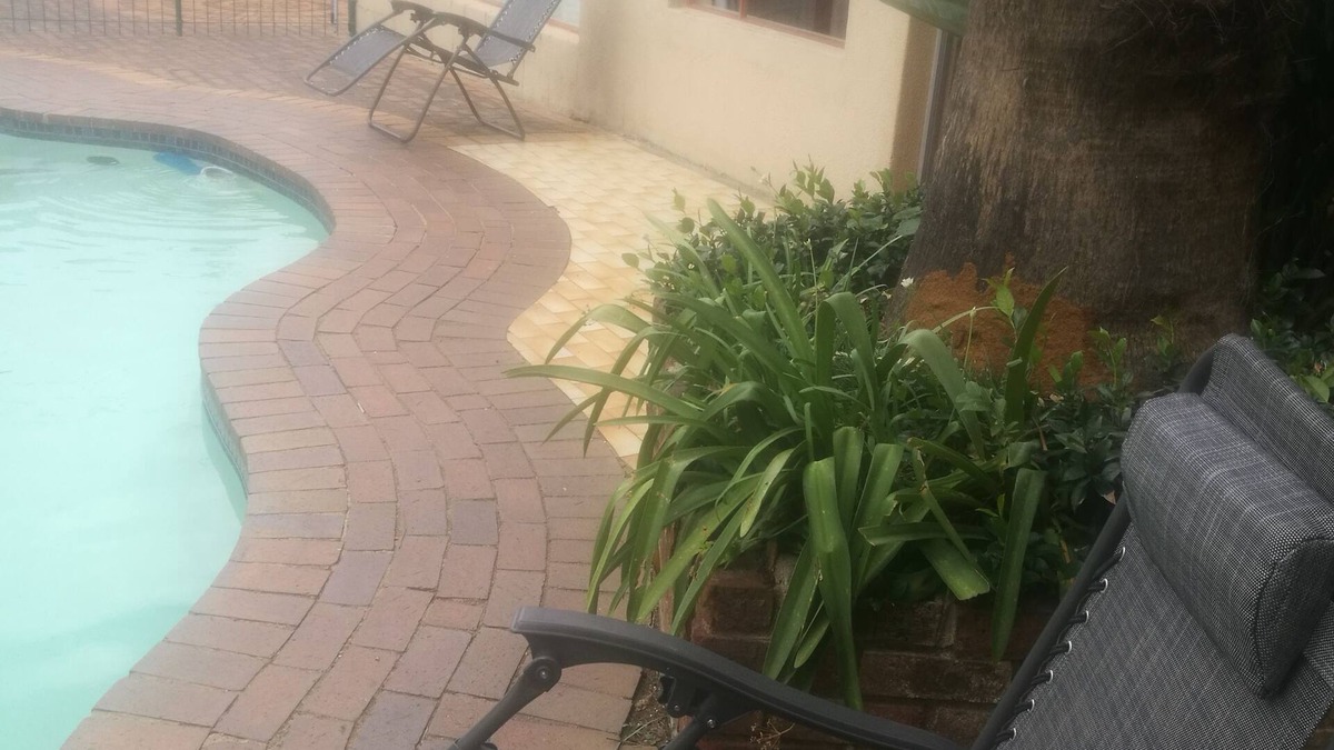 Primrose Villa | Naisar Holiday Home & Cottage Primrose