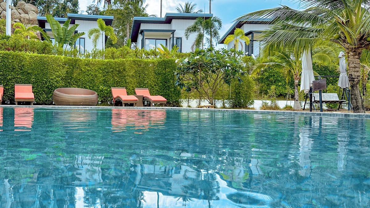 Haad Pleayleam Hotel | Naiwok Hills